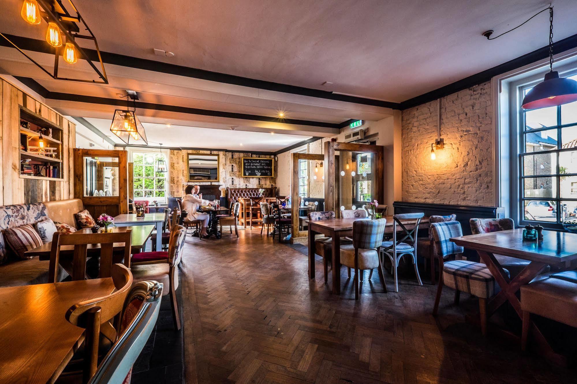The Bulls Head Hotel บรอมลีย์ ภายนอก รูปภาพ
