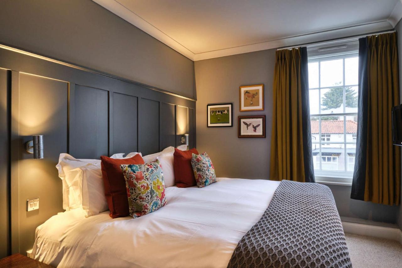 The Bulls Head Hotel บรอมลีย์ ภายนอก รูปภาพ