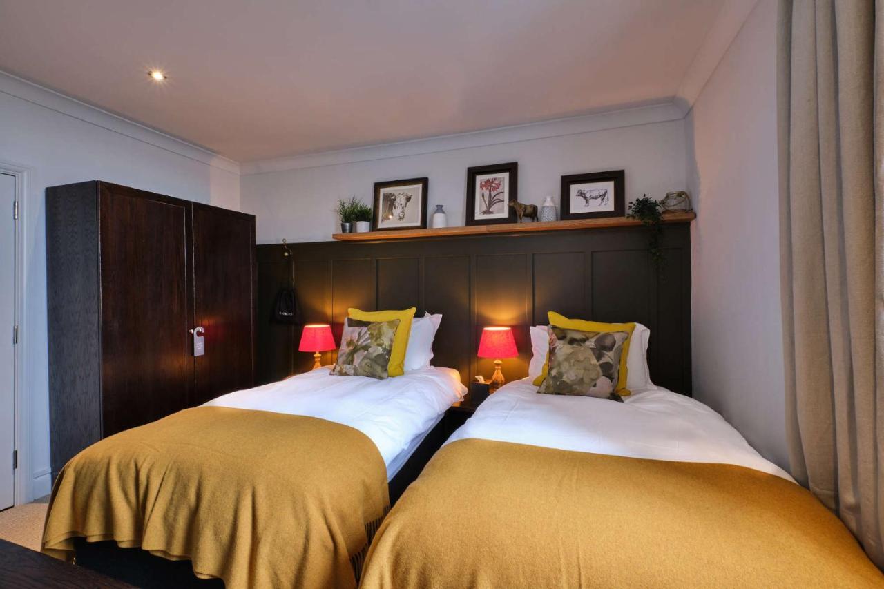 The Bulls Head Hotel บรอมลีย์ ภายนอก รูปภาพ