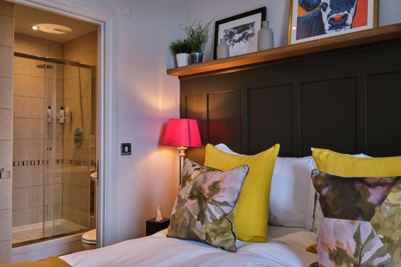 The Bulls Head Hotel บรอมลีย์ ภายนอก รูปภาพ
